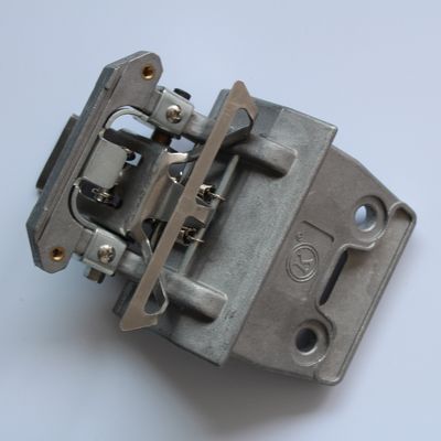 Купить Stenter Machine Parts Ehwha Pin Holder 73mm Center Distance Aluminum Material With Protector Производство в сети