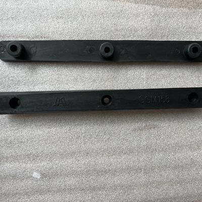 Купить Monforts Stenter Machine Parts Montex Sliding Rell Polyester Material Black Color GGM158 Производство в сети