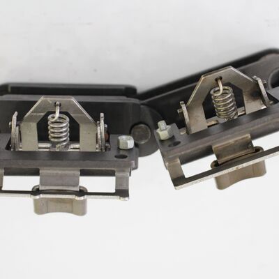 Bruckner Finishing Machine Spare Vertical Type Stenter Chain Link с черным защитным элементом из нержавеющей стали для устойчивости к коррозии и малой эксплуатации